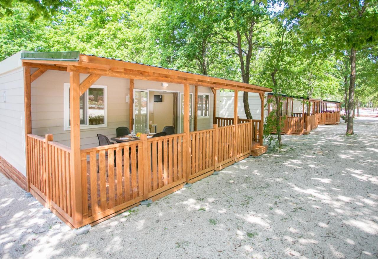 Mobile Homes Premium Magnolia Bijela Uvala Пореч Екстериор снимка