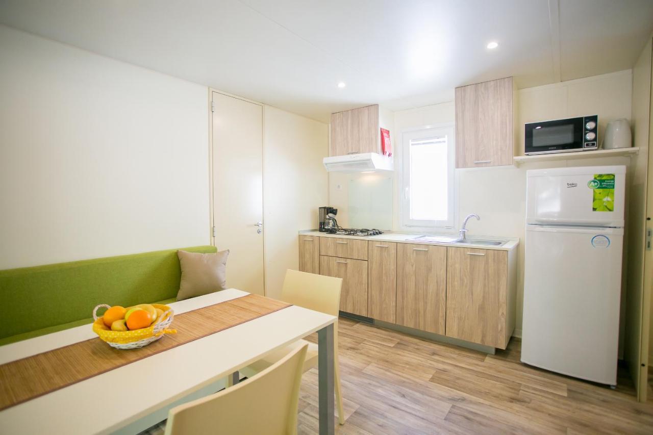 Mobile Homes Premium Magnolia Bijela Uvala Пореч Екстериор снимка